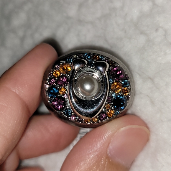 Woman coach 💍 ring. - Picture 3 of 4